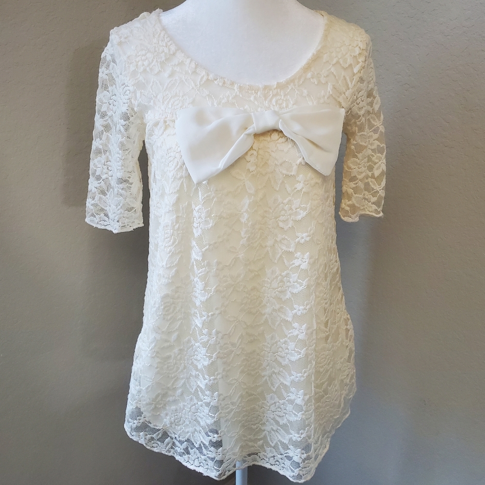 Maternity Blouse Bundle Size Small - image 7